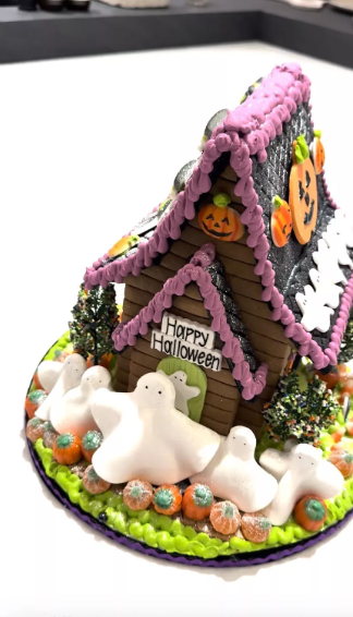 Halloween Gingerbread House